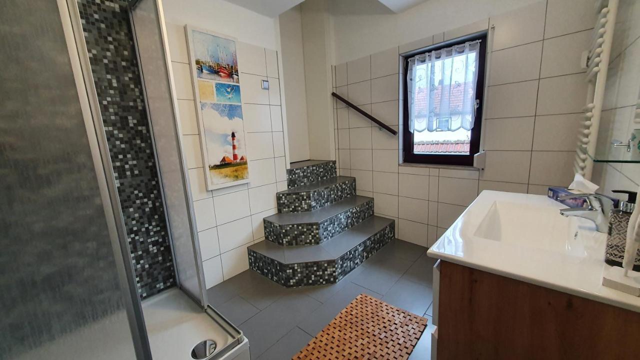 Gaestezimmer & Ferienwohnungen Thon Herbsleben Ngoại thất bức ảnh