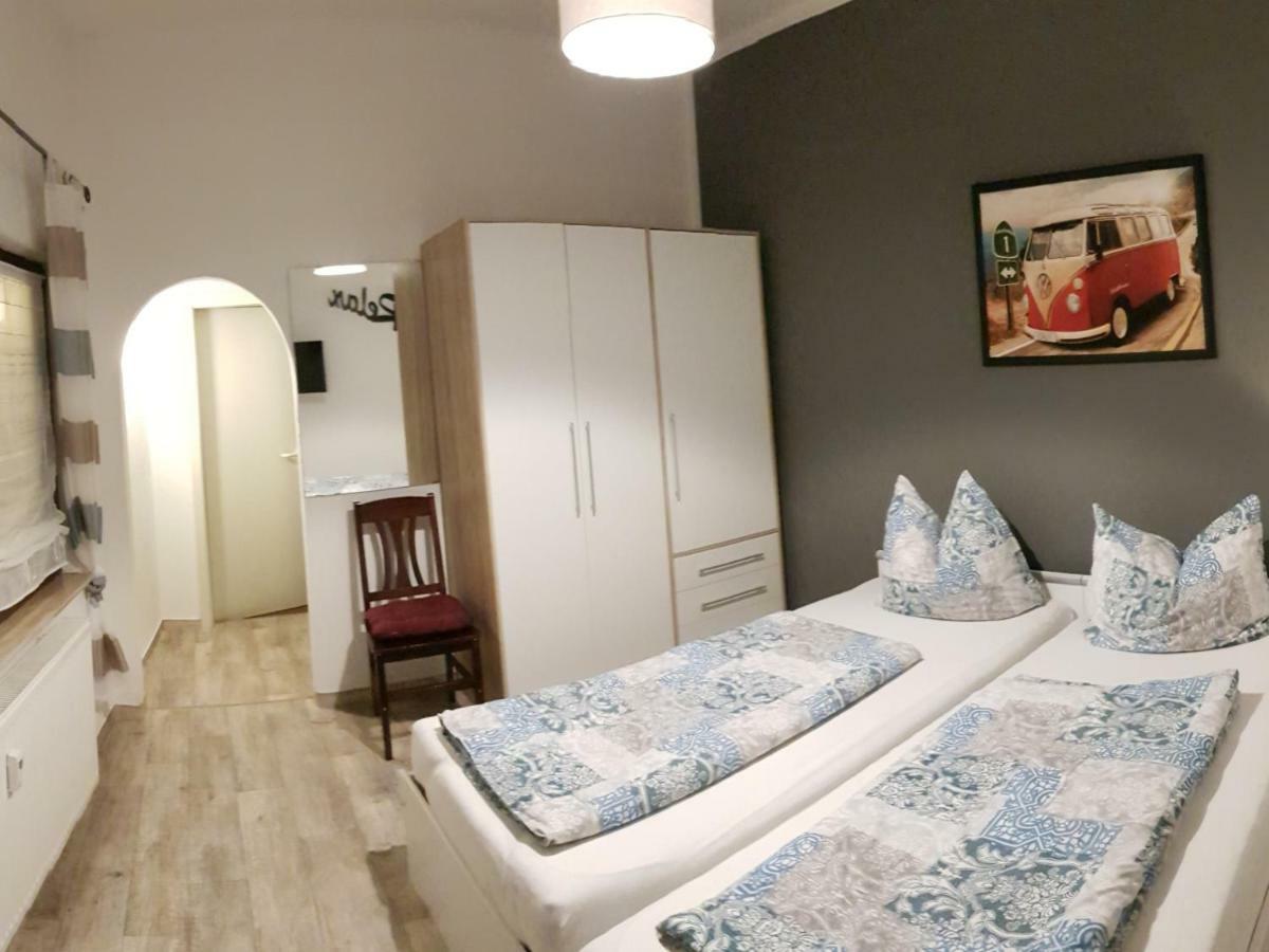 Gaestezimmer & Ferienwohnungen Thon Herbsleben Ngoại thất bức ảnh
